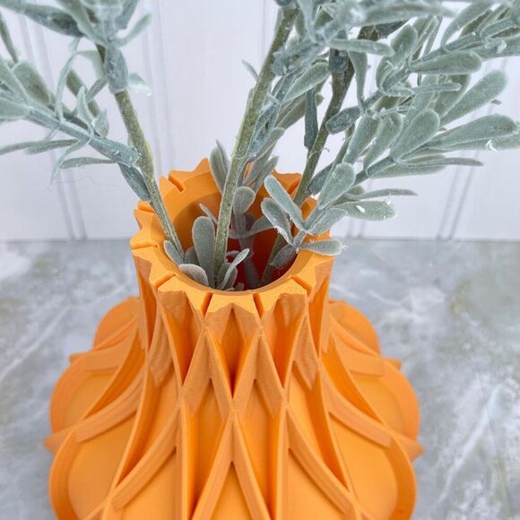 Modern Vase, The Avoi Vase, Flower Vase, Bookshelf Table Decor - Picture 7 of 9